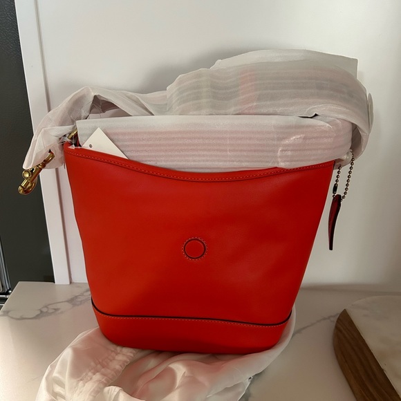 ❤️TALI BUCKET COACH LEATHER BAG❤️ RED/ORANGE - Picture 4 of 7